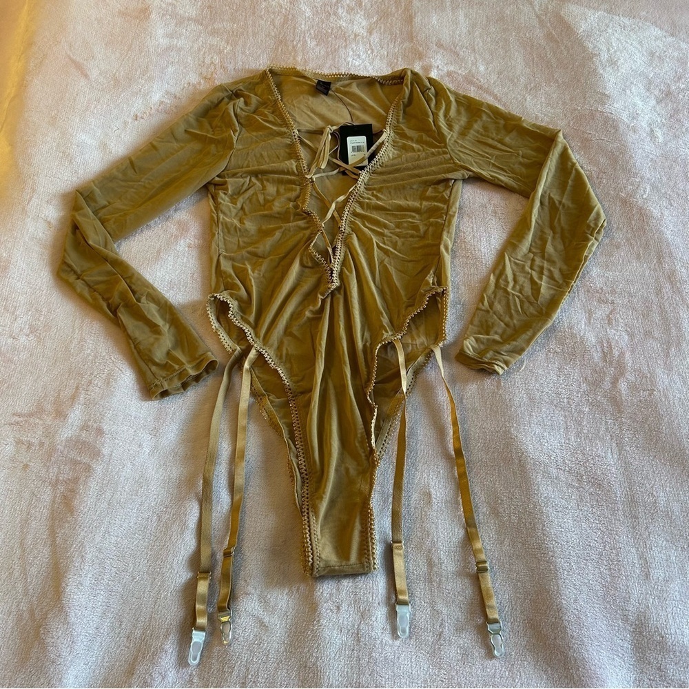 Fredericks of Hollywood Lola Lee sheer nude body suit/teddy size M